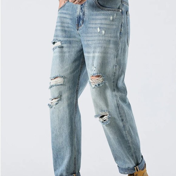 Men's Distressed Loose‎ Fit Jeans - Picture 4 of 8
